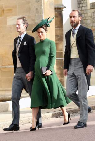 La robe verte fluide de Pippa Middleton au mariage d'Eugenie d'York et Jack Brooksbank, le 12 octobre 2018. 