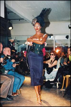 Naomi Campbell au défilé printemps-été 1995 John Galliano