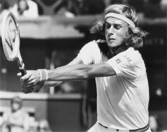 En 1975 à Wimbledon, Bjorn Borg met toutes ses forces dans ses coups