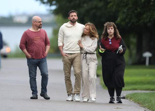 Jennifer Lopez et Ben Affleck ne se cachent plus et profitent dans les Hamptons, à New York, à l'occasion du week-end de la fête nationale américaine, le dimanche 4 juillet 2021