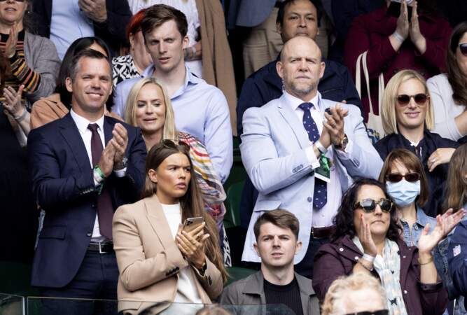 Zara Phillips et Mike Tindall de fervents supporters lors du tournoi de Wimbledon, le 7 juillet 2021