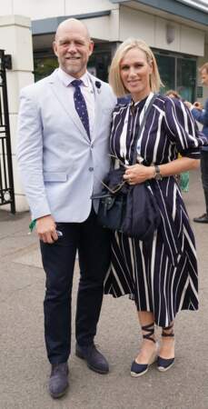 Très élégants, Zara Phillips et Mike Tindall ont fait une apparition très remarquée dans les tribunes de Wimbledon, le 7 juillet 2021