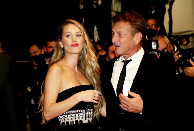 Sean Penn, sa fille Dylan Penn glamour et complices à Cannes