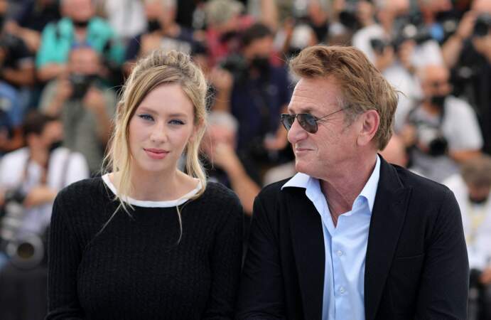 Dylan Penn et Sean Penn, duo complice à Cannes