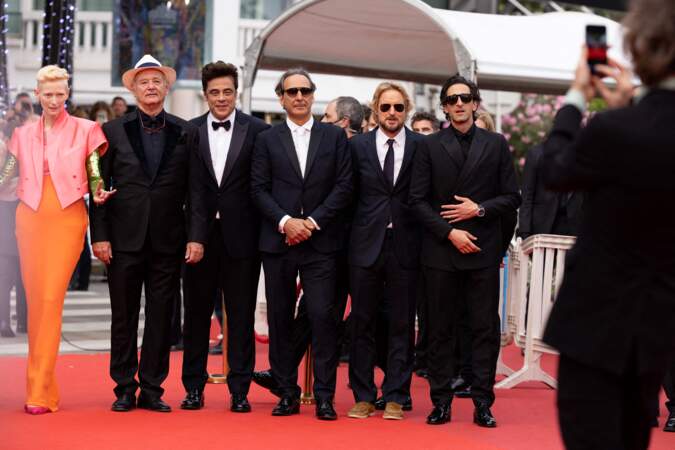 Tilda Swinton, Bill Murray, Benicio Del Toro, Alexandre Desplat, Owen Wilson, Adrien Brody, acteurs stars de la montée des marches de Cannes ce 12 juillet.