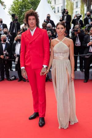 Julian Perretta et sa fiancée Kambree Dalton lors du 74ème festival de Cannes le 12 juillet 2021.