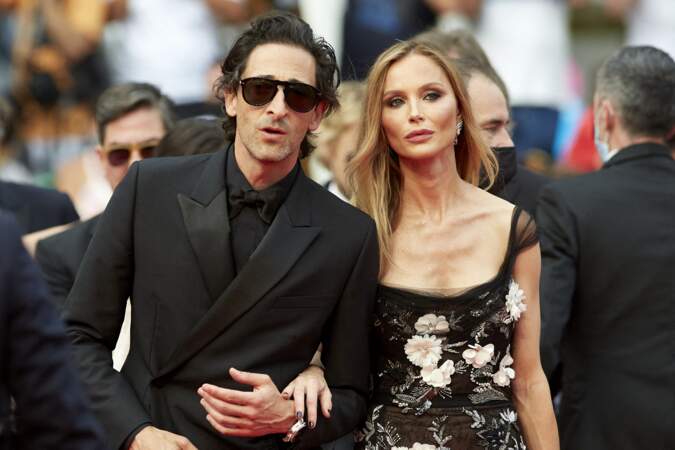 Adrien Brody et sa compagne Georgina Chapman le 12 juillet à Cannes