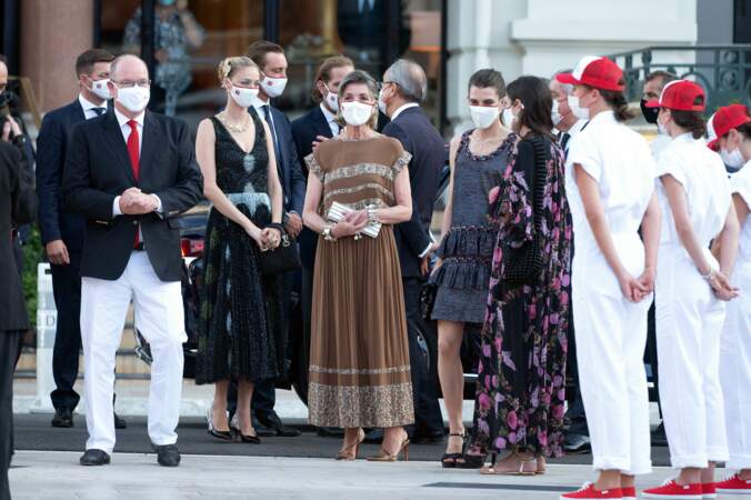 Le prince Albert II vient entourer de ses proches pour participer au concert de la Croix-Rouge, ce vendredi 16 juillet