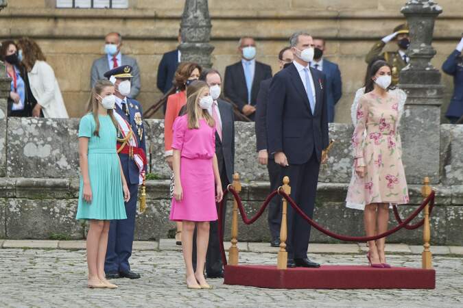 La princesse Leonor, le roi Felipe VI, la reine Letizia d'Espagne et l'infante Sofia d'Espagne célèbre la fête nationale de la Galice, le jour de la Saint-Jacques, à la cathédrale de Santiago à Saint-Jacques-de-Compostelle, le 25 juillet 