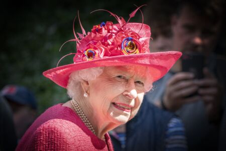 Elizabeth II en vacances : son arrivée royale à Balmoral, le 9 août 2021.