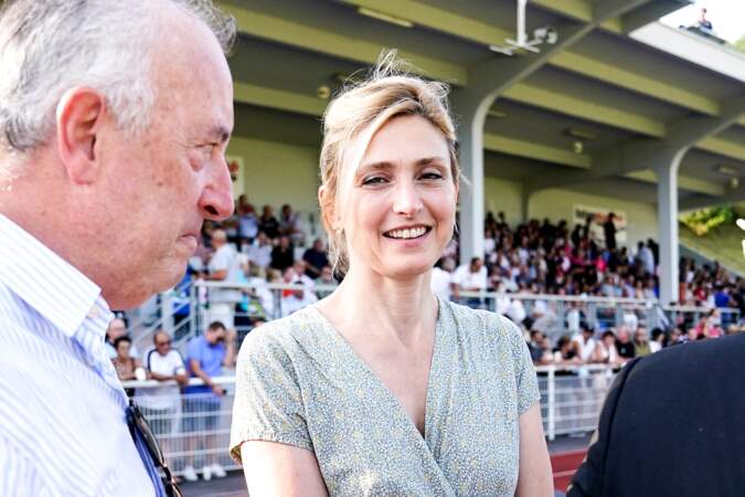 Julie Gayet et François Hollande sont apparus tout sourires lors de l'événement sportif. 