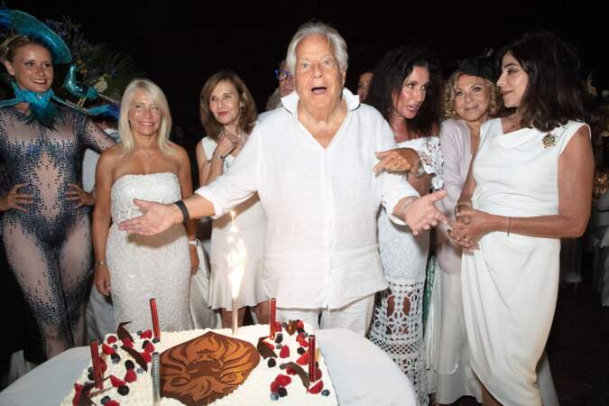 Massimo Gargia a organisé une soirée pour ses 81 ans sur la terrasse de l’Hôtel de Paris à Saint-Tropez, le 20 août