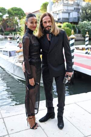 Zoe Saldana et Marco Perego au défilé Dolce & Gabbana à Venise, le 29 août 2021