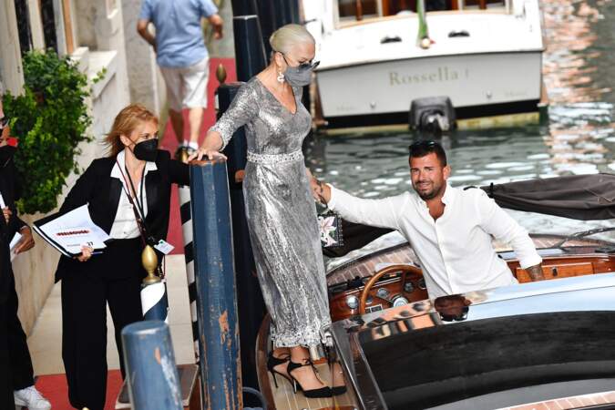 Helen Mirren va assister au défilé Dolce & Gabbana, à Venise, le 30 août 2021.