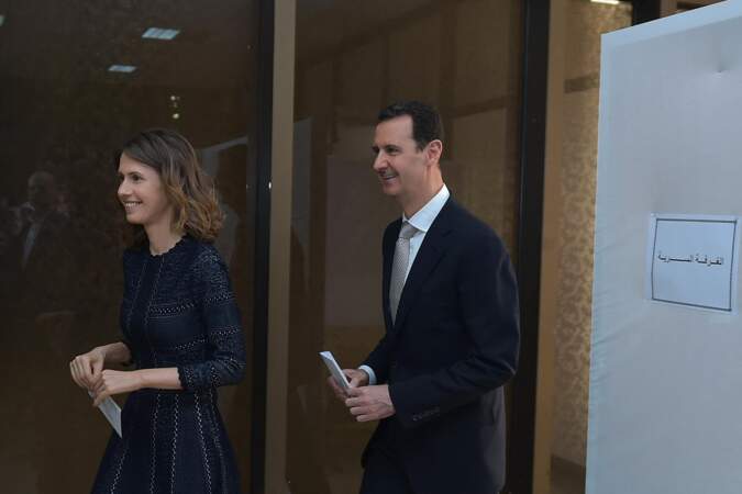 Bashar Al Assad et sa femme votent pour les élections législatives 