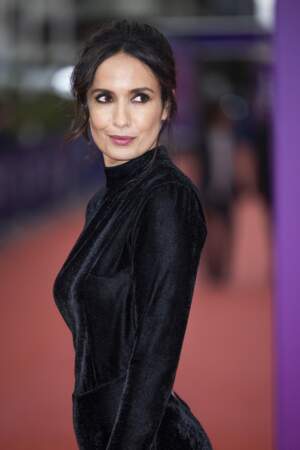 Amelle Chahbi arborait une somptueuse robe noire pour la première du film "Dune" lors de la 47éme édition du Festival du Cinéma Américain de Deauville le 10 septembre 2021.