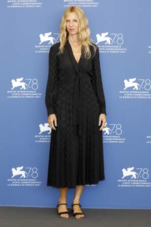 Sandrine Kiberlain présente lors du photocall du film "Un autre monde" à Venise