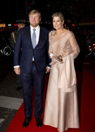 Le roi Willem Alexander et la reine Maxima des Pays-Bas assistent au gala des 100 ans de la Société de Bach le 25 septembre 2021 à Utrecht
