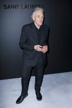 Le réalisateur américain Abel Ferrara au défilé de prêt-à-porter printemps-été 2022 Saint Laurent, à l'Esplanade du Trocadéro, à Paris, le 28 septembre 2021.