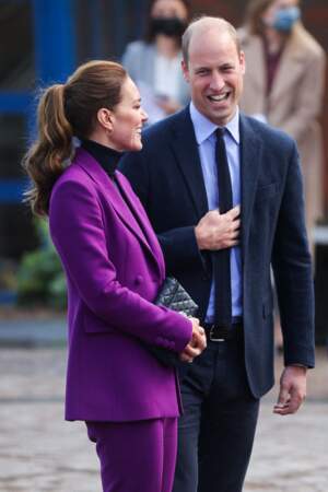 Kate Middleton et le prince William  à l'Université Magee de Londonderry, Irlande du Nord, Royaume Uni, où ils rencontrent des étudiants en soins infirmiers. 