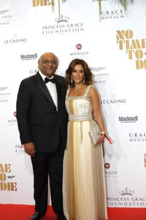 Murtaza Lakhani et sa femme à l'avant première du dernier James Bond "No Time To Die" au Casino de Monaco, le 29 septembre 2021. 