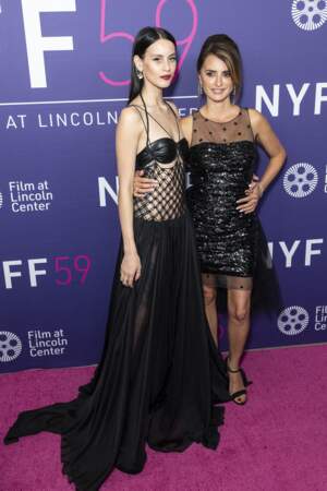 Les deux actrices étaient très élégantes à New York ce vendredi 8 octobre. 