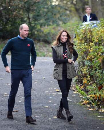 Kate Middleton et le prince William n'étaient pas les seuls membres de la famille royale britannique sur place puisque le prince Charles aussi était présent pour parler écologie.