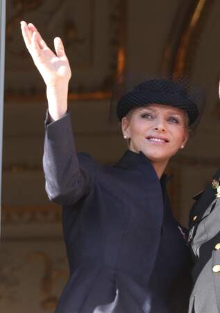 La princesse Charlene au balcon du palais lors de la Fête nationale à Monaco en 2012.