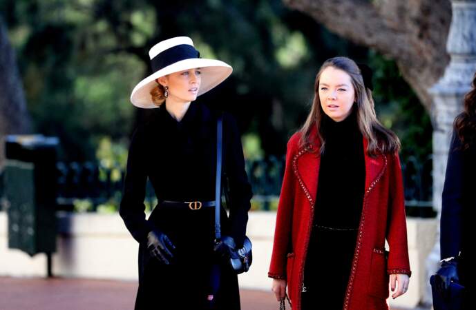 Beatrice Borromeo et Alexandra de Hanovre très élégantes lors de la fête nationale de Monaco le 19 novembre 2021.