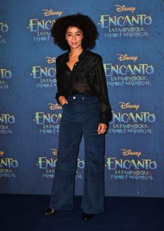 Aurélie Konaté est venue accompagnée à l'avant première du film "Encanto" de Disney, le 19 novembre