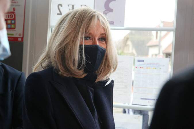 Brigitte Macron aux côtés de Jean-Michel Blanquer pour une visite scolaire, ce 3 décembre