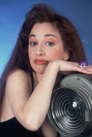 Pauline Ester a marqué les esprits des Français avec son titre "Oui je l'adore", en 1989.