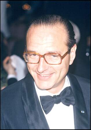 Les lunettes carrées et à écailles de Jacques Chirac