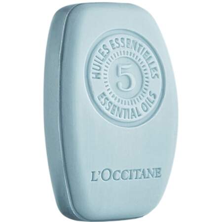 Shampoing Solide Fraîcheur Purifiante Aromachologie, L'Occitane en Provence, 12€ les 60g en boutique et sur loccitane.com