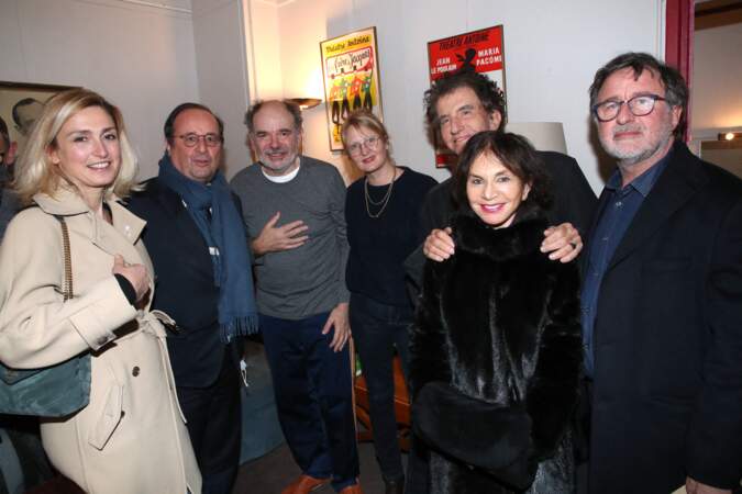 Julie Gayet et François Hollande en bonne compagnie au théâtre Antoine