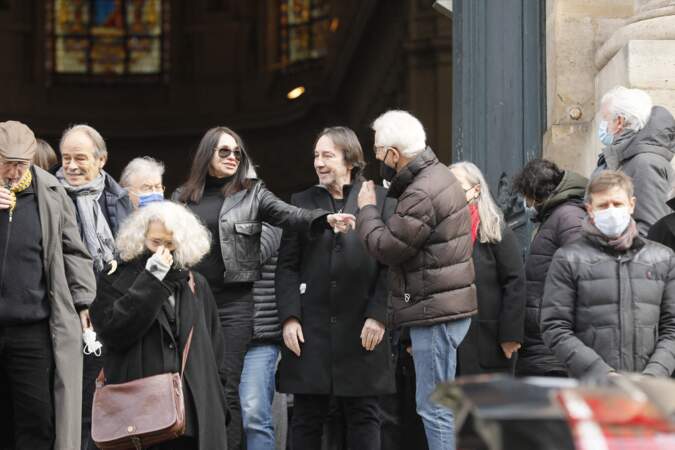 Comme à l'écran, Jean-Hugues Anglade et Béatrice Dalle ont affiché une belle complicité lors des obsèques de Jean-Jacques Beineix en l'église Saint Roch à Paris le 20 janvier 2022.