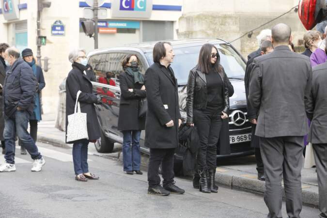 Lors des obsèques Jean-Jacques Beineix en l'église Saint Roch à Paris, le jeudi 20 janvier 2022, Béatrice Dalle et Jean-Hugues Anglade ont fait une apparition très remarquée.