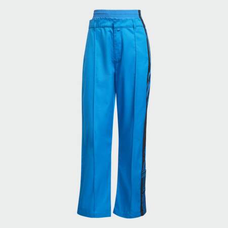 Pantalon de survêtement blue version Woven Adibreak, Adidas, 120€ en exclusivité dans les boutiques Adidas et sur adidas.fr