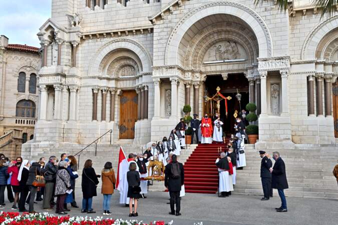 La traditionnelle procession sur la place du palais princier monégasque durant les célébrations de la Sainte Dévote, Sainte patronne de Monaco, le 27 janvier 2022.