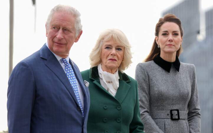 Kate Middleton pour une visite avec le  prince Charles et Camilla Parker Bowles à la Fondation "Trinity Buoy Wharf" à Londres, le 3 février 2022.