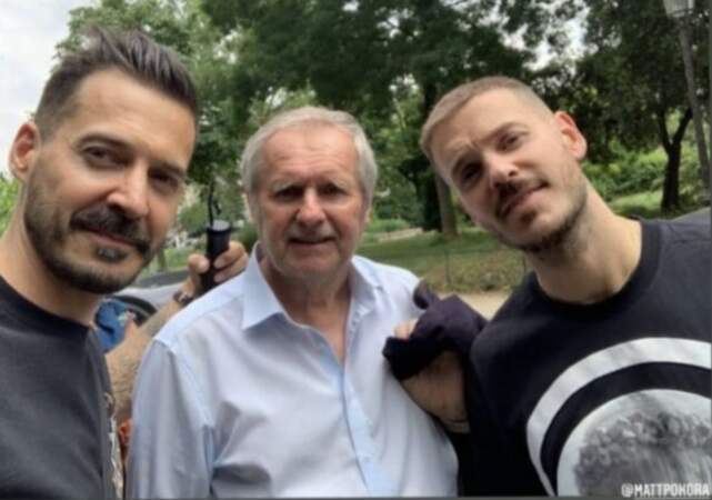 M. Pokora, entouré de son frère Julien et de son père André, sur Instagram, en juin 2021.