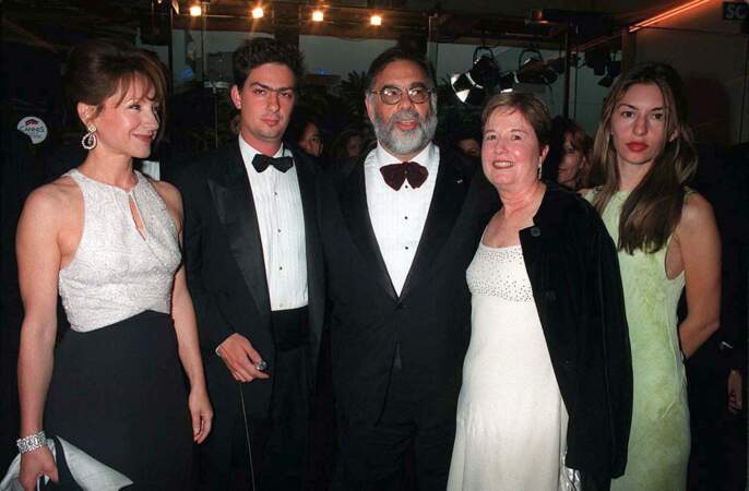 Nathalie Baye, Francis Ford Coppola, Roman Coppola, Eleanor Coppola et Sofia Coppola, réunis à Cannes, en 1996.