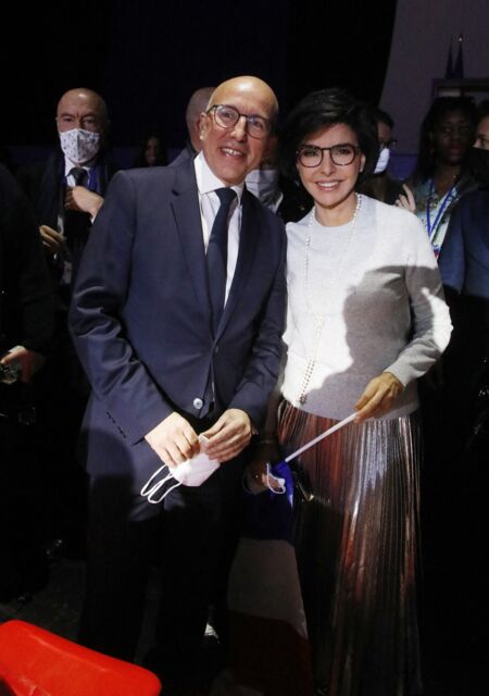 Eric Ciotti et Rachida Dati lors du meeting de Valérie Pécresse, candidate LR à l'élection présidentielle 2022, au Zénith de Paris le 13 février 2022.