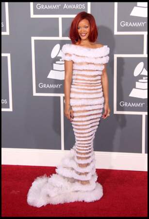 Rihanna à la cérémonie des Grammy Awards 2011