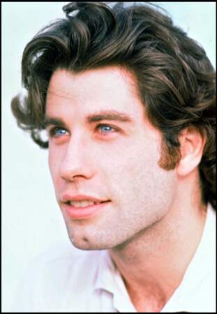 John Travolta se fait connaître dans Grease en 1978