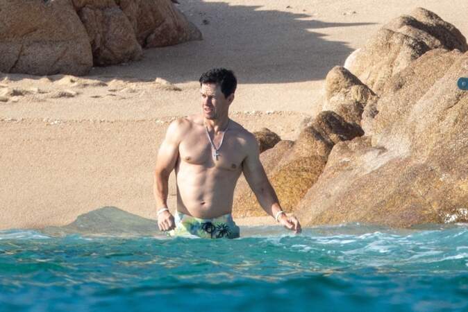 Ce mardi 22 février, Mark Wahlberg a décidé de passer l'après-midi sur une plage de Cabo San Lucas au Mexique