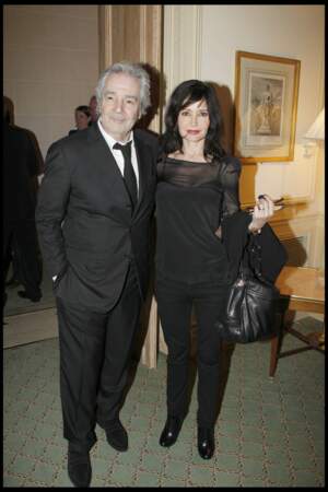 Pierre Arditi et Evelyne Bouix, à la remise des prix "Les trois coups de l'Angelus 2012", dans les salons de l'hôtel Bristol, à Paris, le 19 mars 2012.