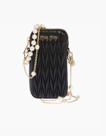 Mini sac en cuir nappa matelassé et anse amovible en métal ornée de perles fantaisie, Miu Miu, 1 420€