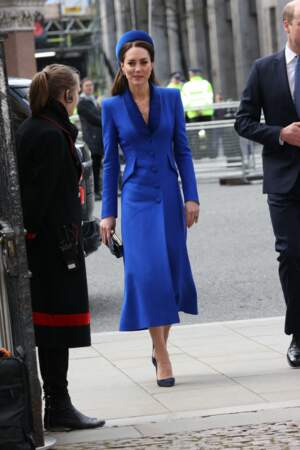 Le prince William et son épouse sont arrivés à pied devant l'abbaye de Westminster, pour la Journée du Commonwealth. 