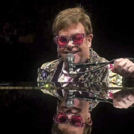 S'il en avait la possibilité, Elton John voterait pour Anne Hidalgo